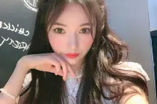 优思益塌房始末：明星集体道歉背后假洋牌与代工厂的真相