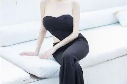江疏影39岁凭脚毛上热搜背后藏着内娱对中年女星最大的傲慢