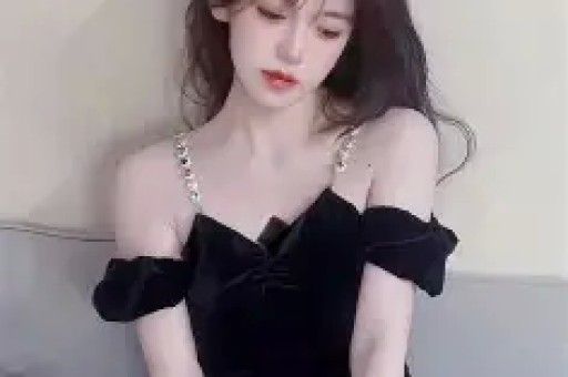 婚内出轨却倒打一耙三个孩子两个爹超女何洁到底在想什么